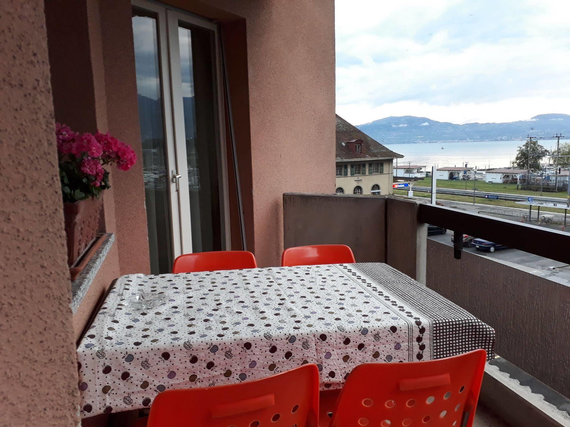 Le Lacustre 4Th Floor Port-Valais 외부 사진